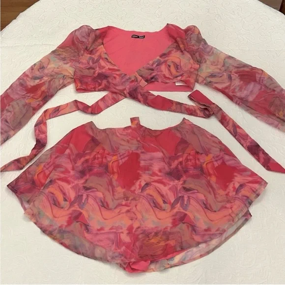 SHEIN | Pink Marble Swirl Matching Set - Picture 4 of 7
